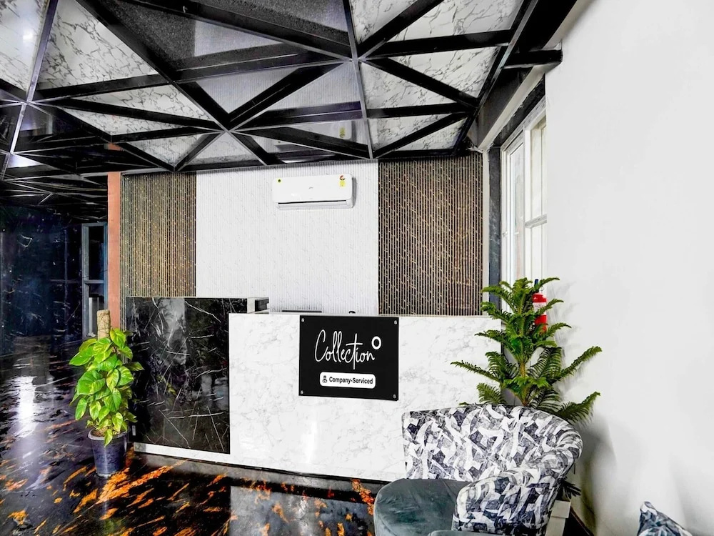 Collection O Sector 93 Noida Expressway