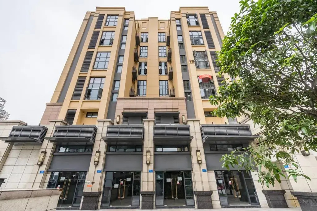 Chongqing Jiangbei·Guanyinqiao· Locals Apartment 00139090