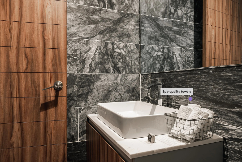 Casai Discover La Roma From a Contemporary Gem