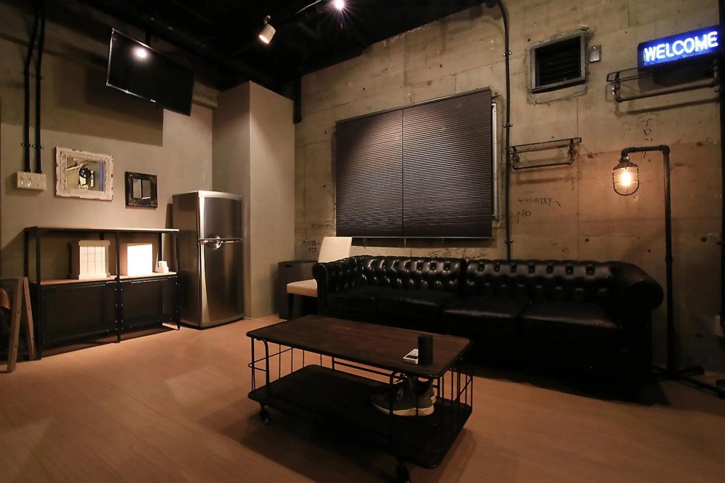 Spacious Tokyo Apartment for 6-8 Guests!! 1 min to Morisita Station , Direct to Shinjuku