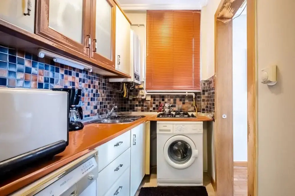 Apartment With Fascinating View in Besiktas