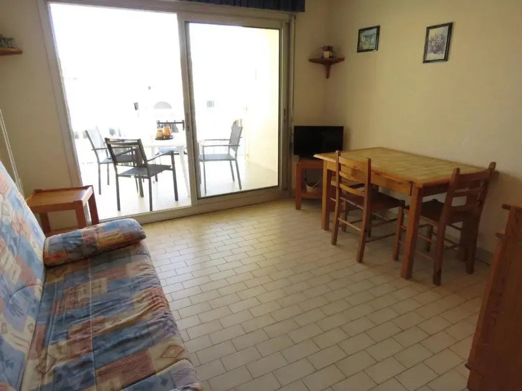 Appartement Sète, 2 pièces, 4 personnes - FR-1-472-123