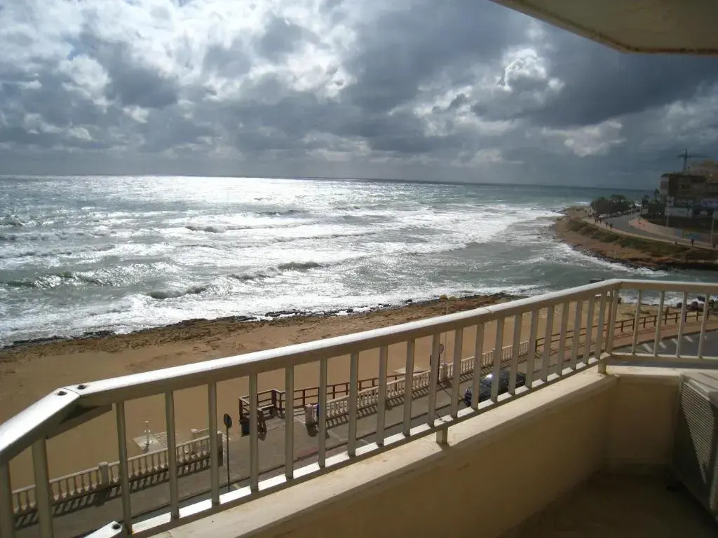 Playa Los Locos - Coloso