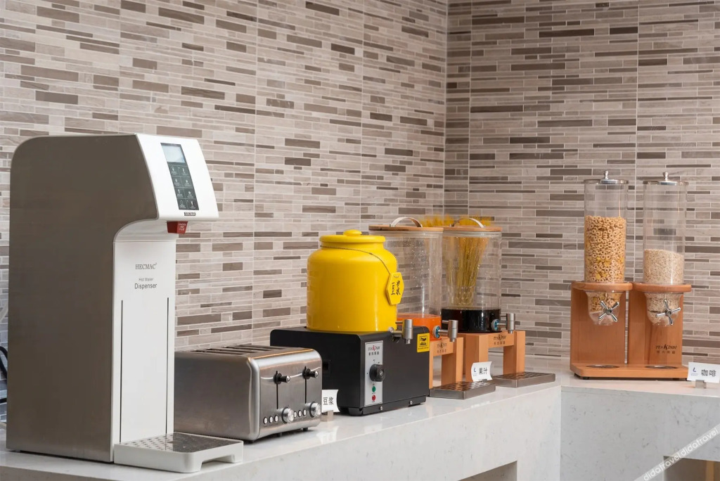 Lavande Hotel（ Guangzhou Baiyun International Airport Yingbin Avenue Branch）