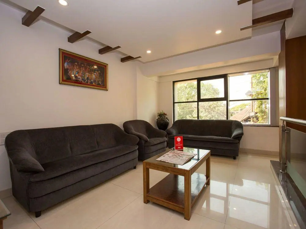 OYO 10440 Hotel Surabhi