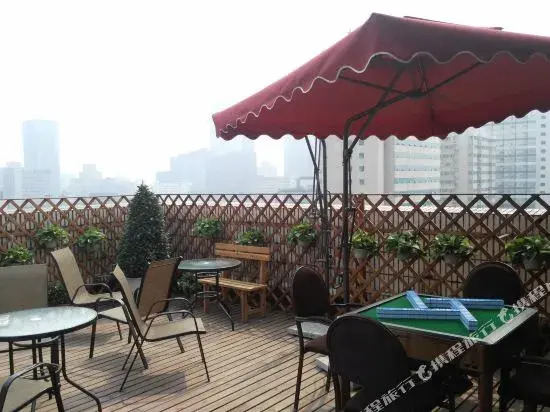Chengdu Xingyizhan Jianning Hotel