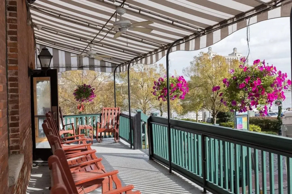 River Street Inn