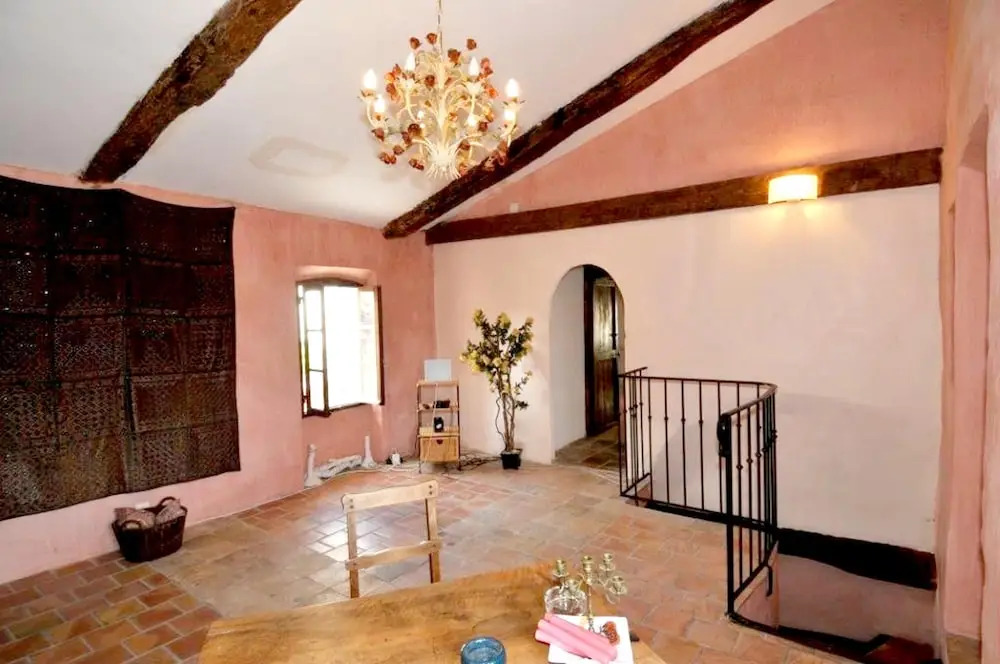 House With 4 Bedrooms in Buisson, With Wonderful Mountain View, Privat