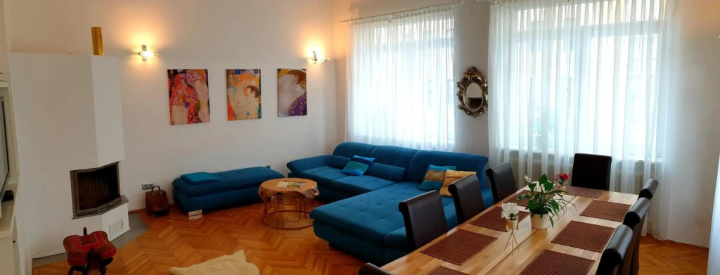 Sunny and spacious apartment near city centre