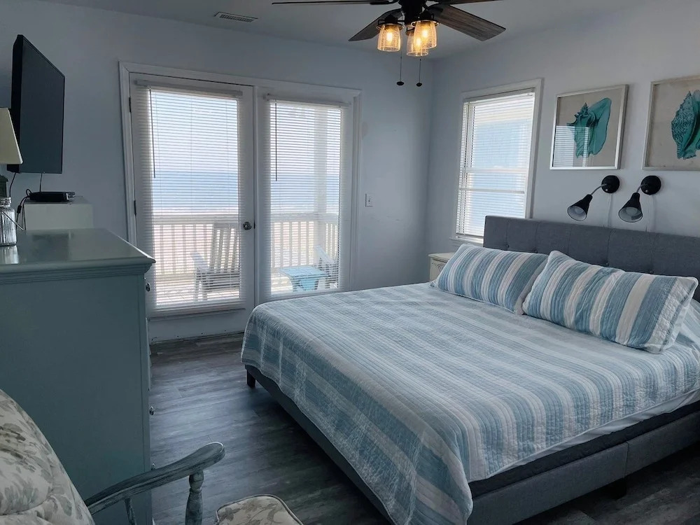 Our Sand Dune 5 Bedroom Home by RedAwning