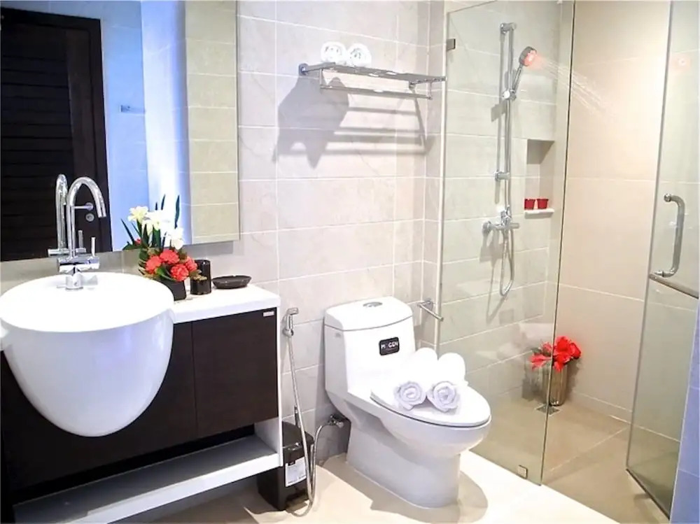 Emerald Patong 2 bedrooms Apartment with Terrace