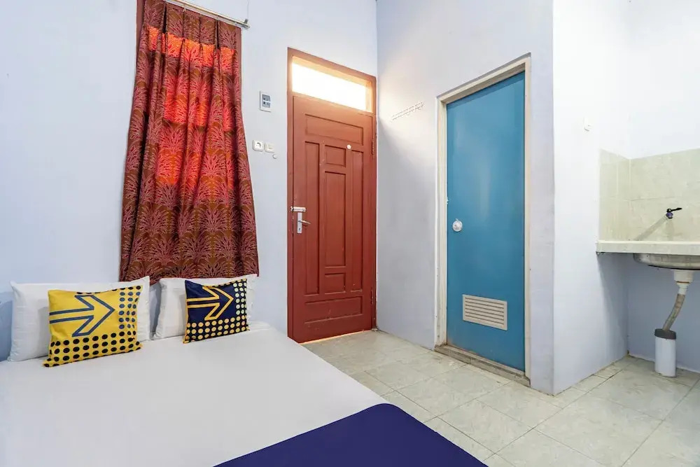 SPOT ON 93966 Dhiya Guest House Syariah
