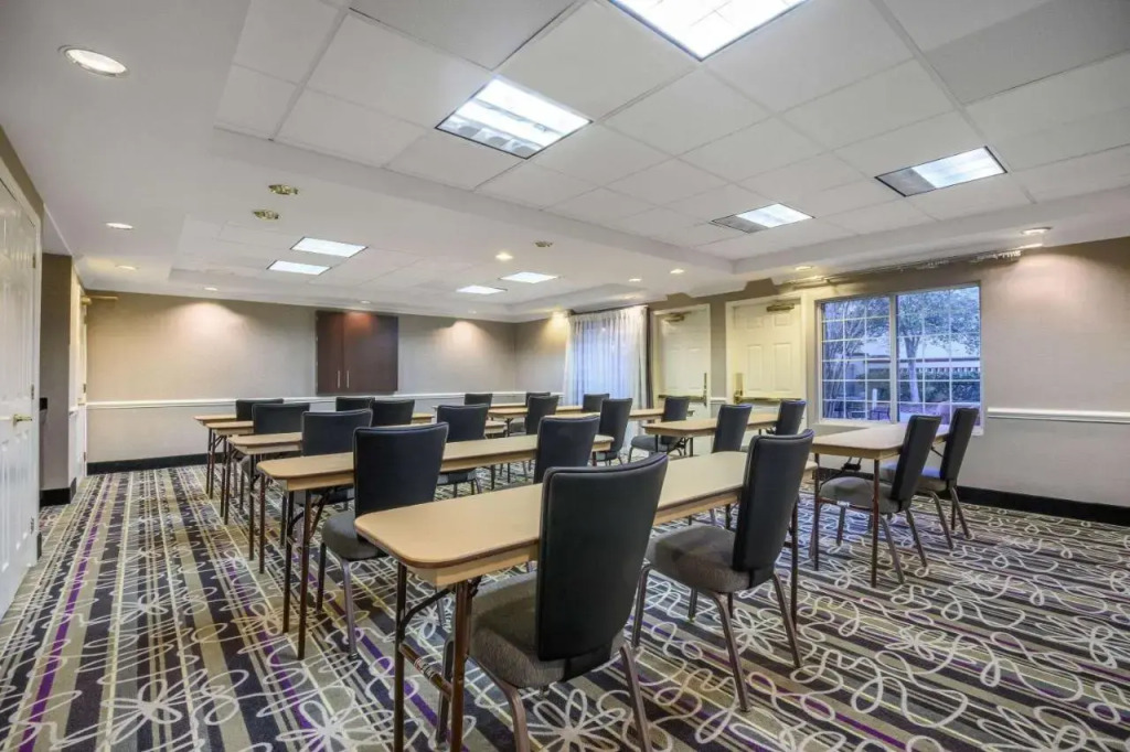 La Quinta Inn & Suites Myrtle Beach Broadway # 951