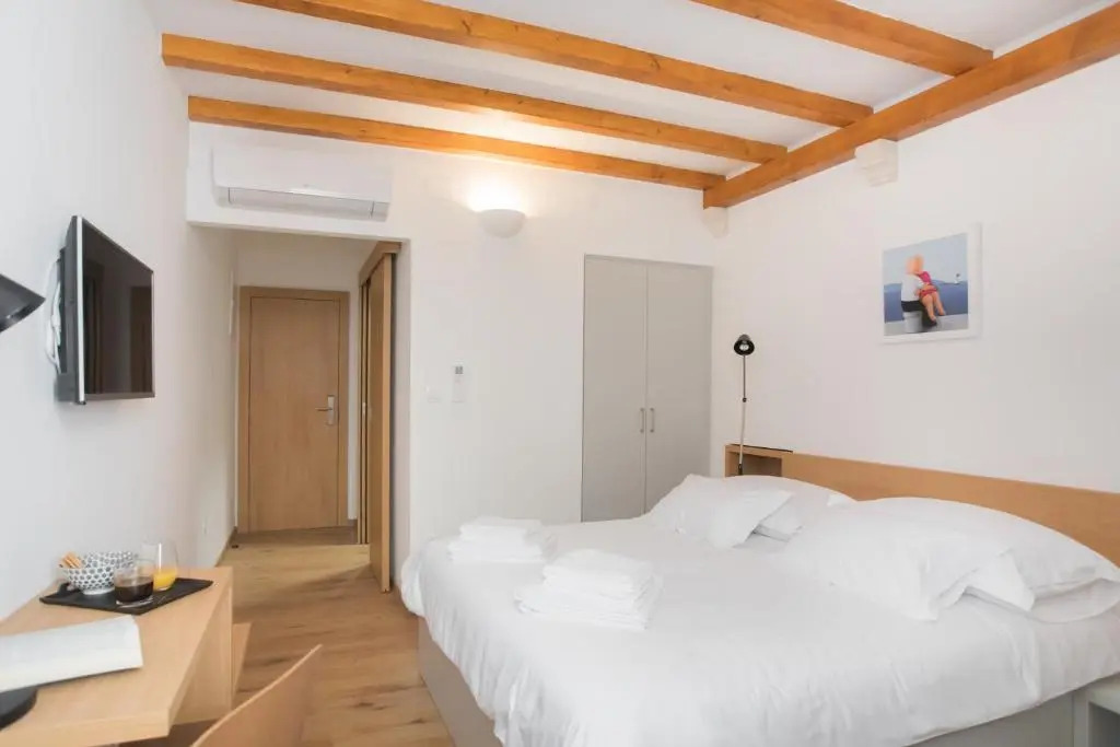 Rooms Kala