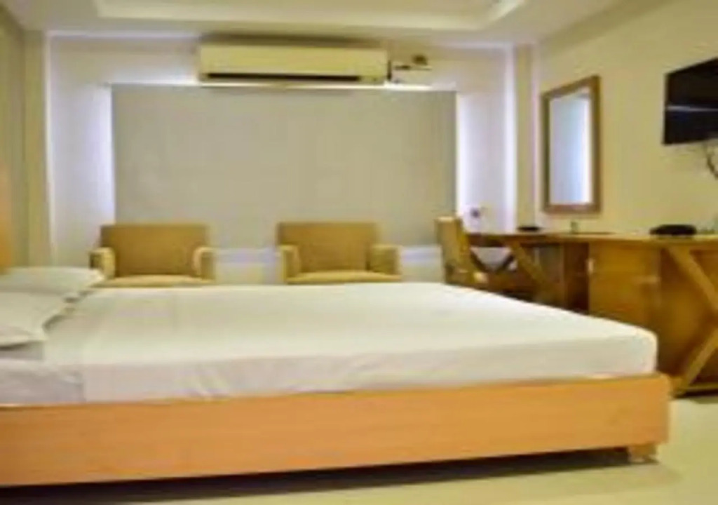 Pams Residency