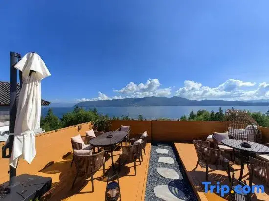 Dali Xingui Seaview Inn
