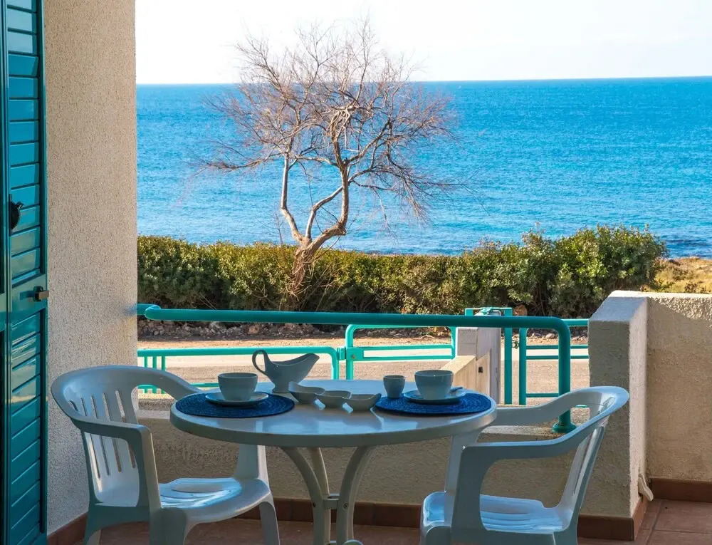Luxurious Villa in Torre Suda with Jacuzzi