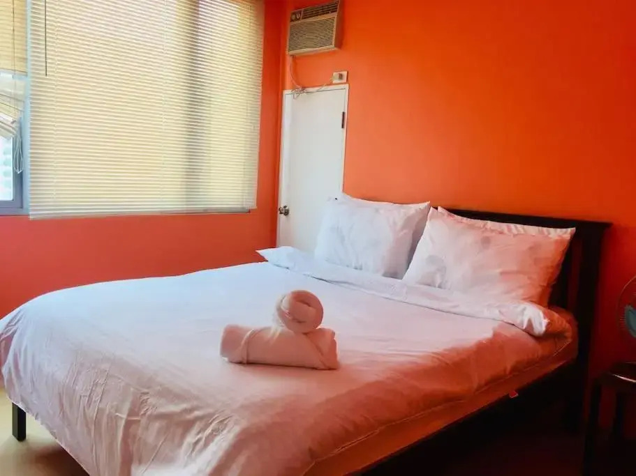 StayHere Burgos Circle 1 Bedroom Avant@Fort Gym