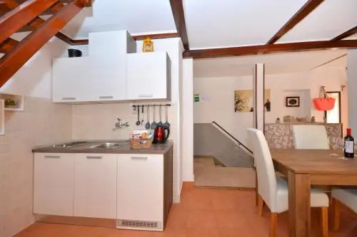 Apartments & Rooms As