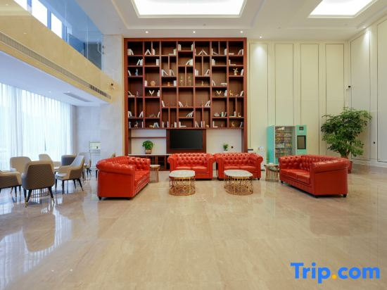Vienna International Hotel (Zhushan，Shiyan )