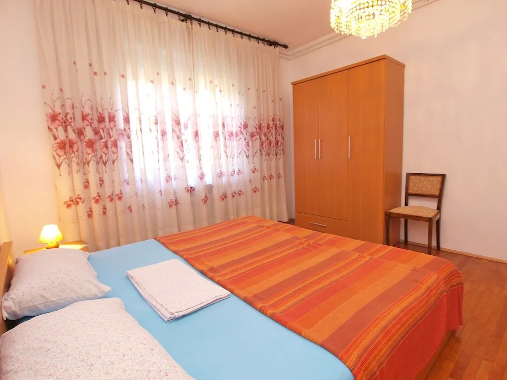Apartments Marle 906