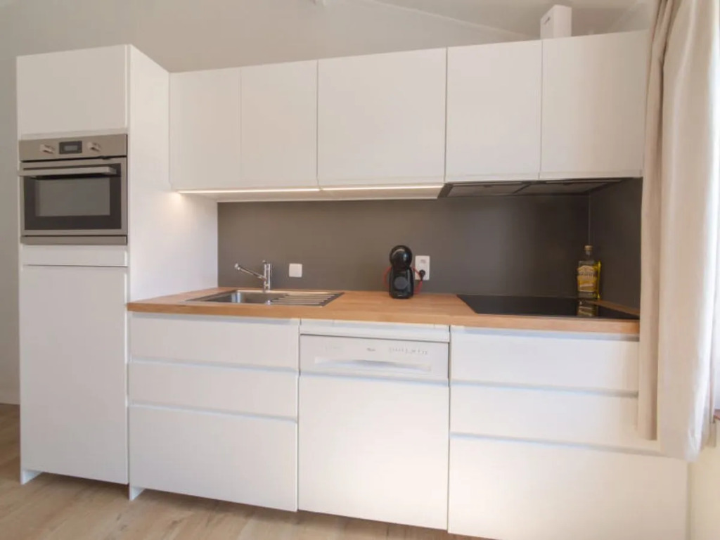 Holiday Home Duinenhuisje 25 parking and shared pool by Interhome