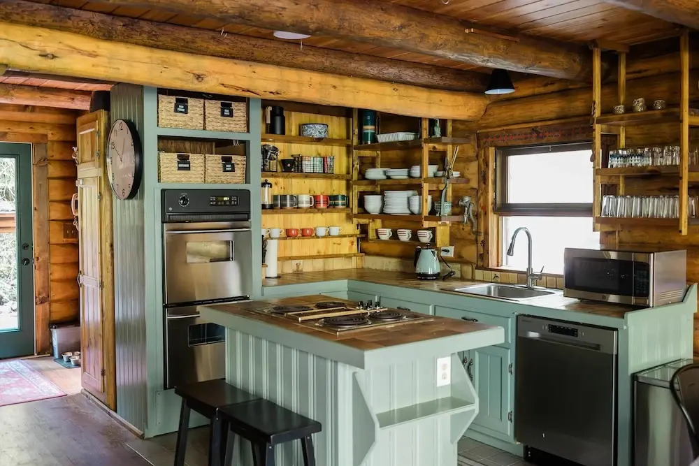 87sl - Starlink - Sauna - Pets OK - Sleeps 8