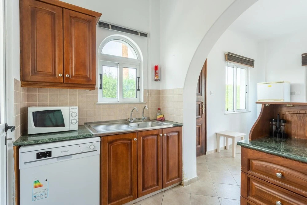 Villa Cleopatra Large Private Pool Walk to Beach A C Wifi - 3437