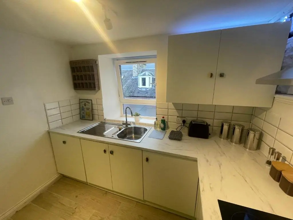 Alpine Apartments - 1