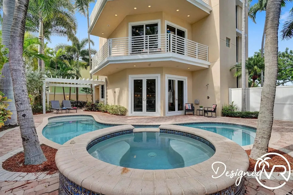 The Nia Tower Ultimate Beach House