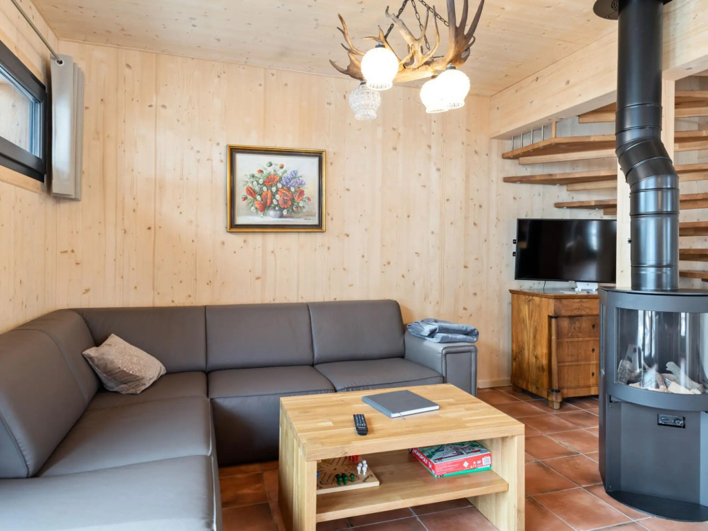 Deluxe Holiday Home in Hohentauern with Hot Tub