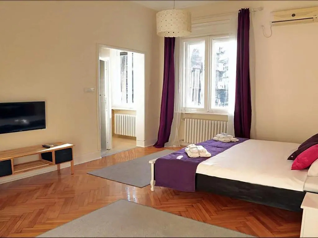 Apartment Central