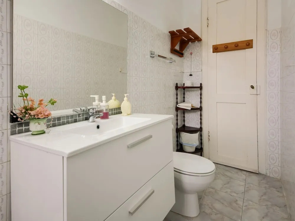 Beautiful Mansion in Hermigua, La Gomera With Patio