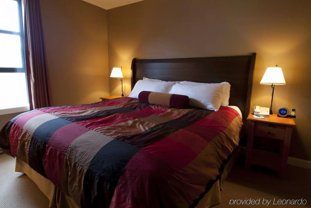 Sundial Hotel