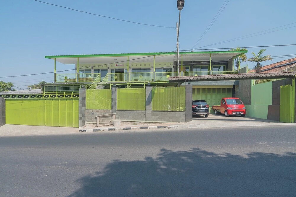 Wisma Syariah Melon Paska by RedDoorz