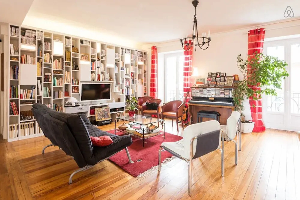 Refuge Renoir City BednBreakfast
