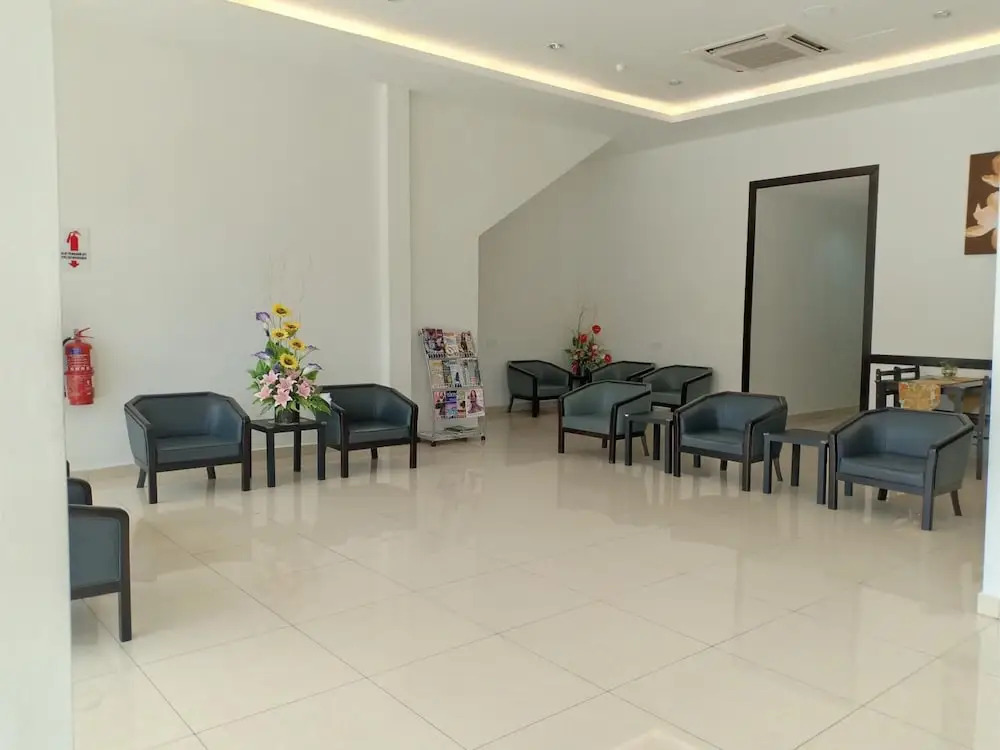 Hotel Alpha