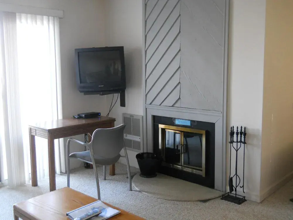 Sugar Ski & Country Club Unit 11-502 Bronze
