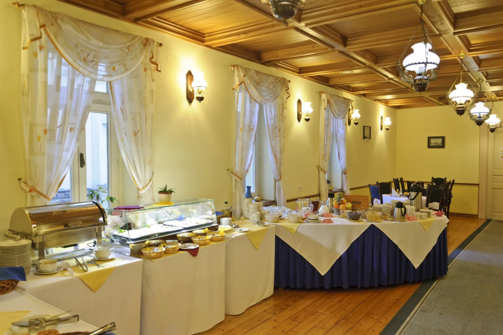 Hotel Heluan