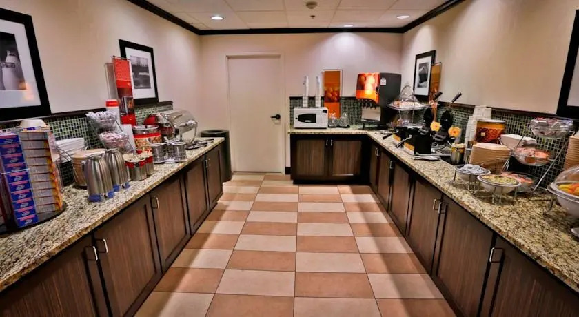 Hampton Inn Charleston-Airport/Coliseum