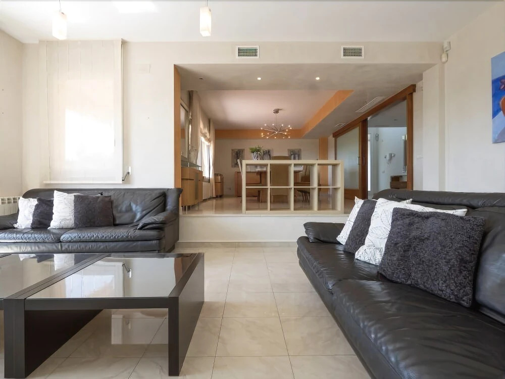 Villa California