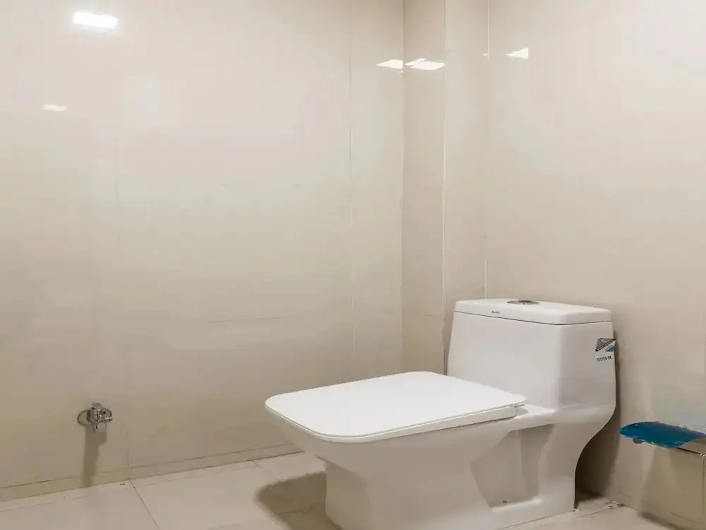 Savoy Suites by OYO Rooms