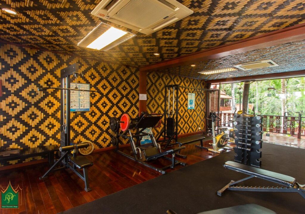 Royal Phawadee Village Patong - 2 Minutes walk to the beach