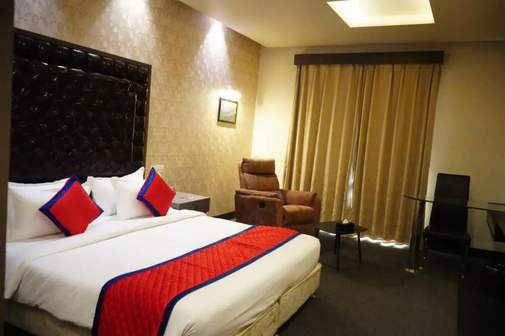 Spree Hotel Meerut
