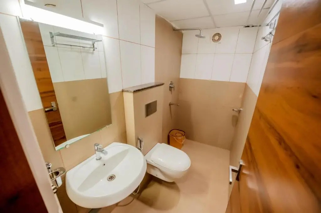 Hotel Heraa International