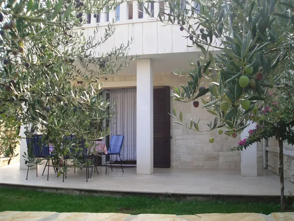 Marino - 150 m From Beach - A1