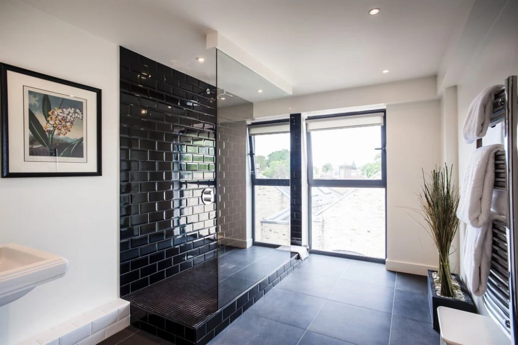 The Varsity Hotel & Spa