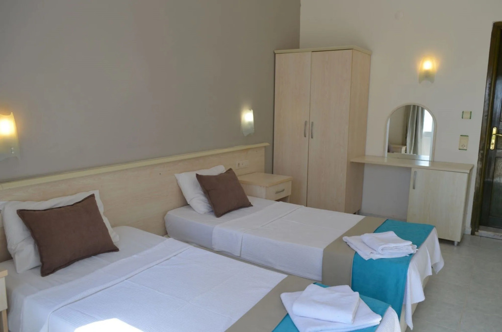 Eles Otel