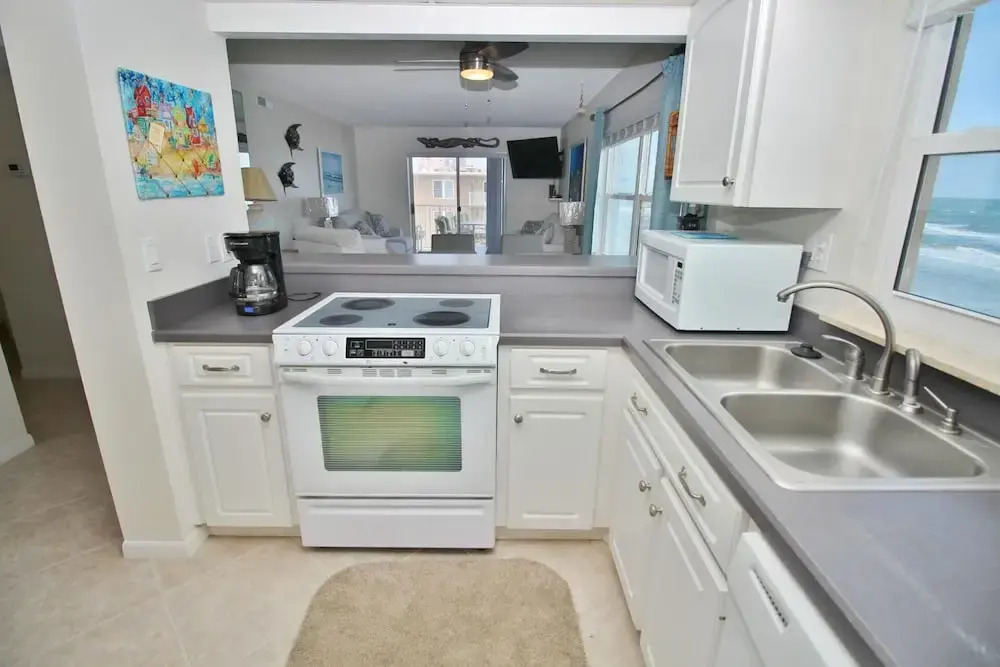 Sea Coast Condominium 518