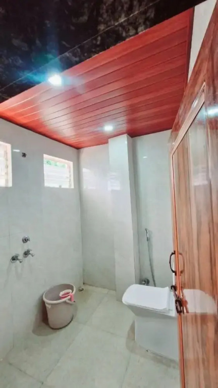 Hotel Meri & Residency